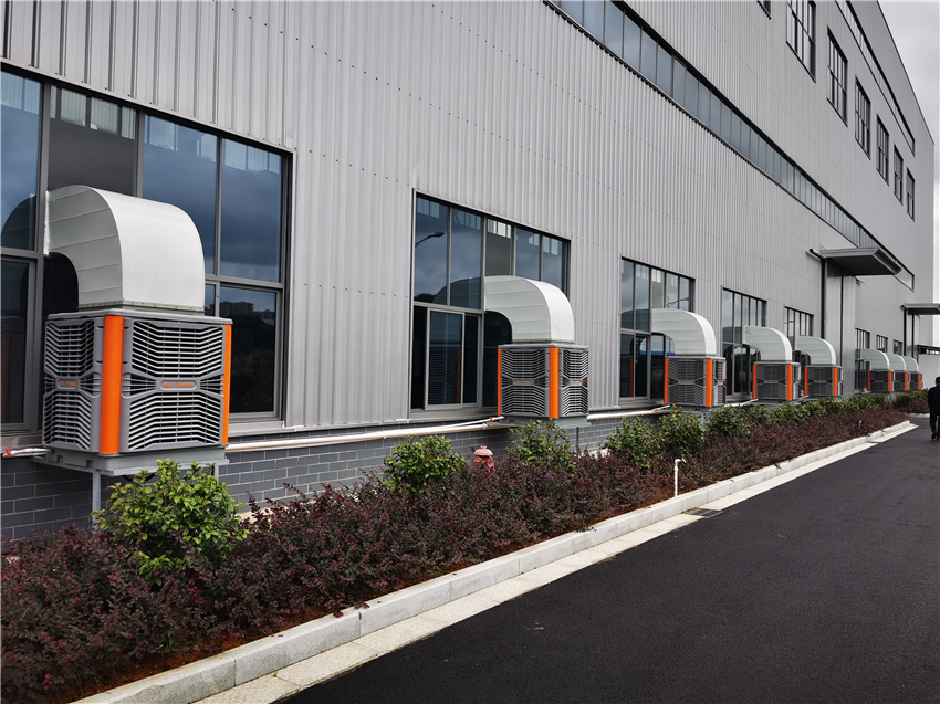 杰信塑胶五金厂环保空调安装案例